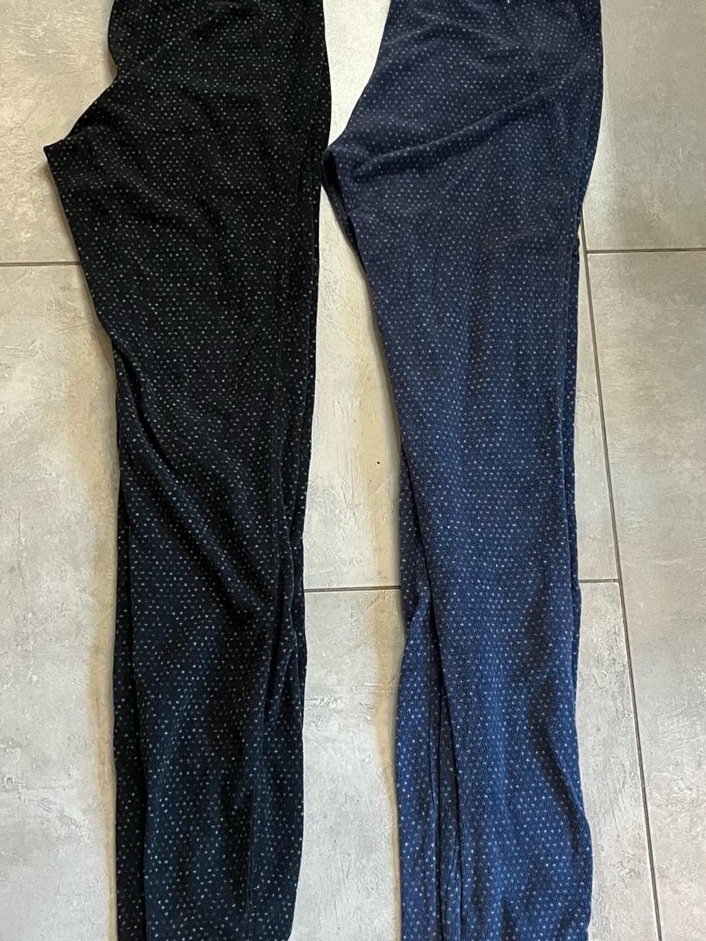 Women’s Slim Dot-Print Fleece Pants - Black and Navy